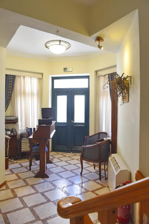 Aiolis Hotel Кастория Экстерьер фото