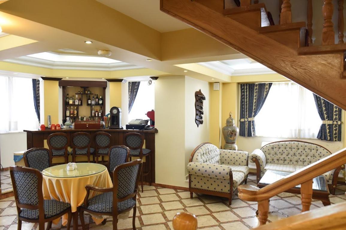 Aiolis Hotel Кастория Экстерьер фото